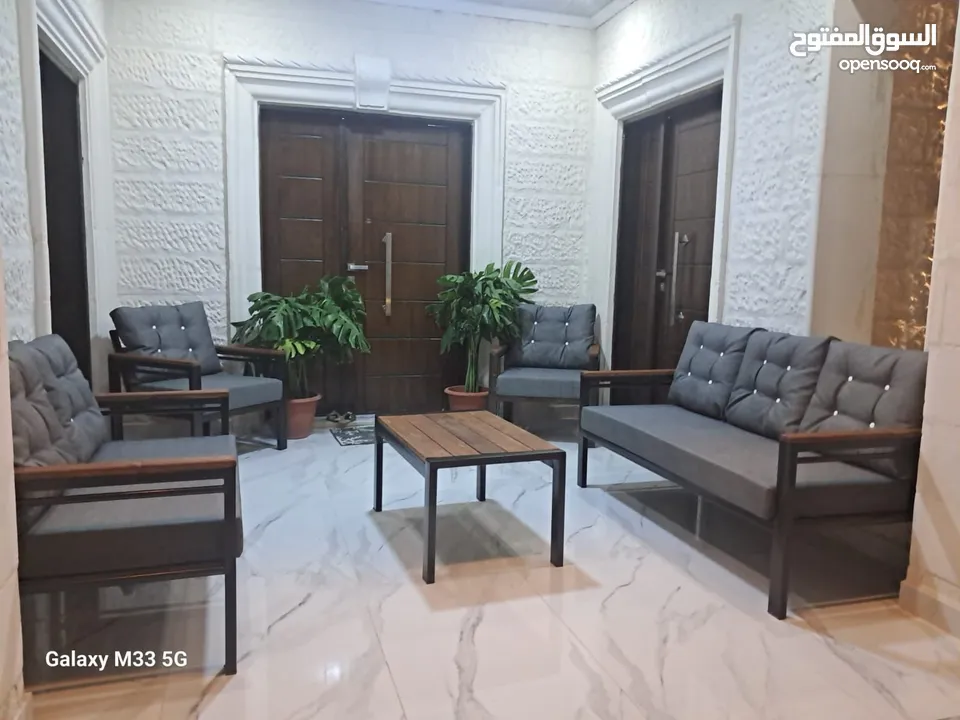مراجيح ثلاثية وثنائية ورباعية واطقم رتان 5 و7 مقاعد واطقم كنب حديد قوية وعش البلبل حجم جامبو رائعة