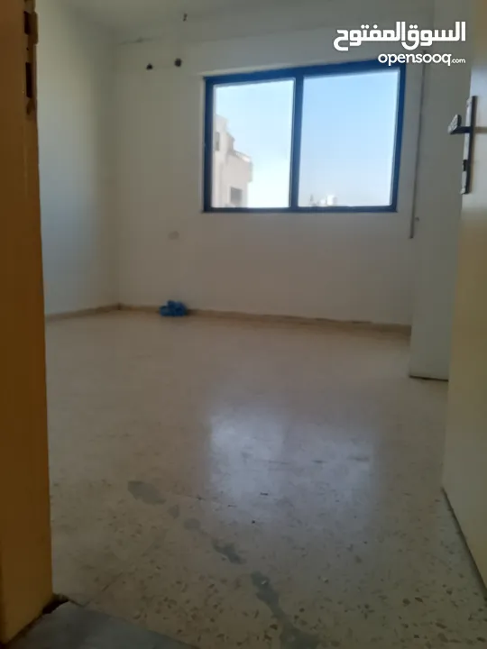 شقه في شميساني للبيع بسعر مناسب