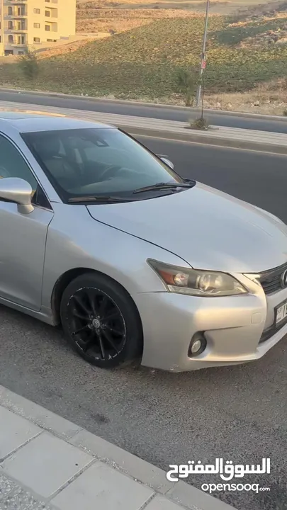 Lexus CT200 Hybrid لكزس ممشى 120,000 ميل للبيع كاش