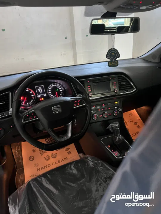 سيات ليون 2016 (أوتمات) / مميزة وبحالة الشركة وبسعر مميز عالكاش فقط