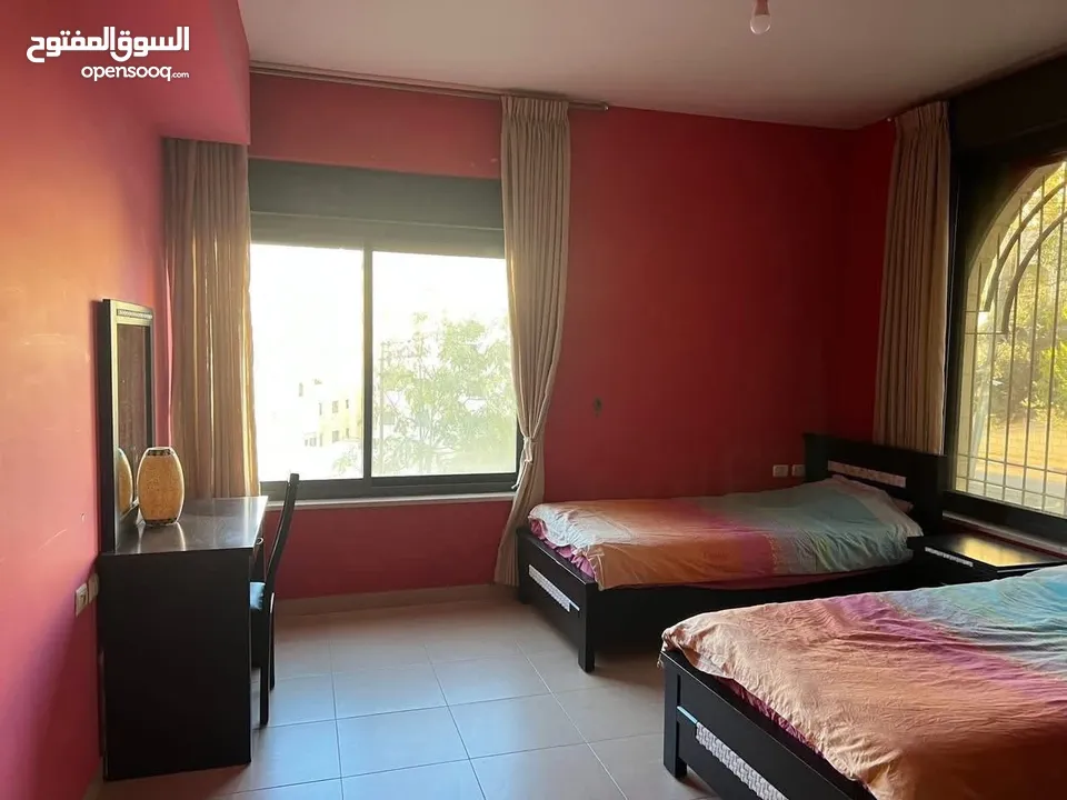 شق مفروشه للايجار لموظفات في رام الله التحتا
