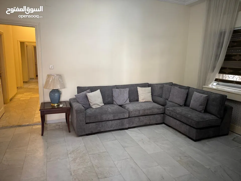 شقة مفروشة للإيجار في جبل عمان - ref : 14640