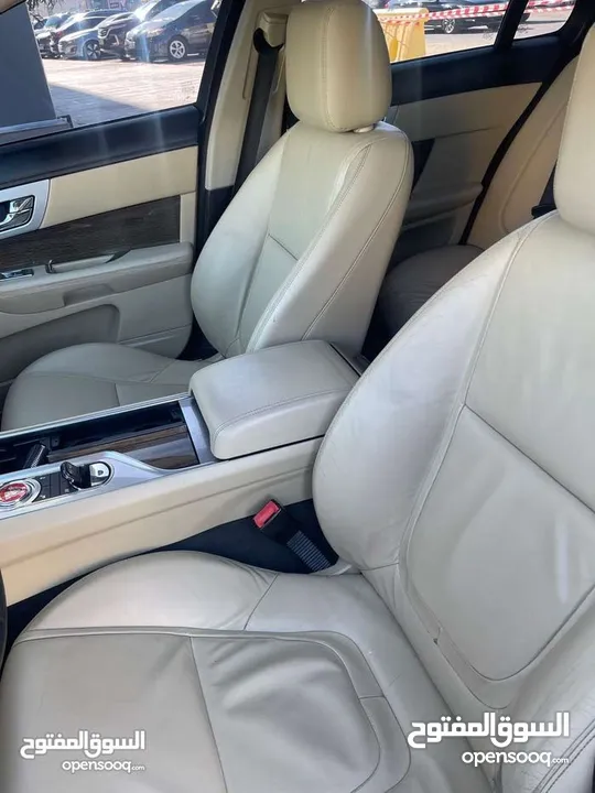 جاكوار XF X250 2012 V8