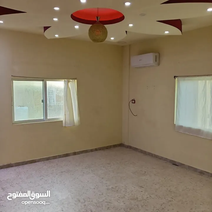 بيت مستقل للبيع عباره عن طابقين مستقلات