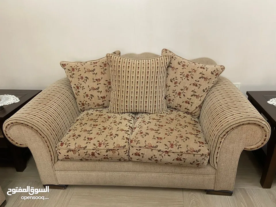اثاث صالون 7 مقاعد