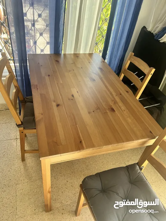 طاولة ‎IKEA HÄGERNÄS أصلية – شبه جديدة