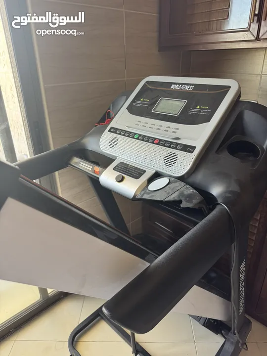 جهاز مشي كهربائي من World Fitness