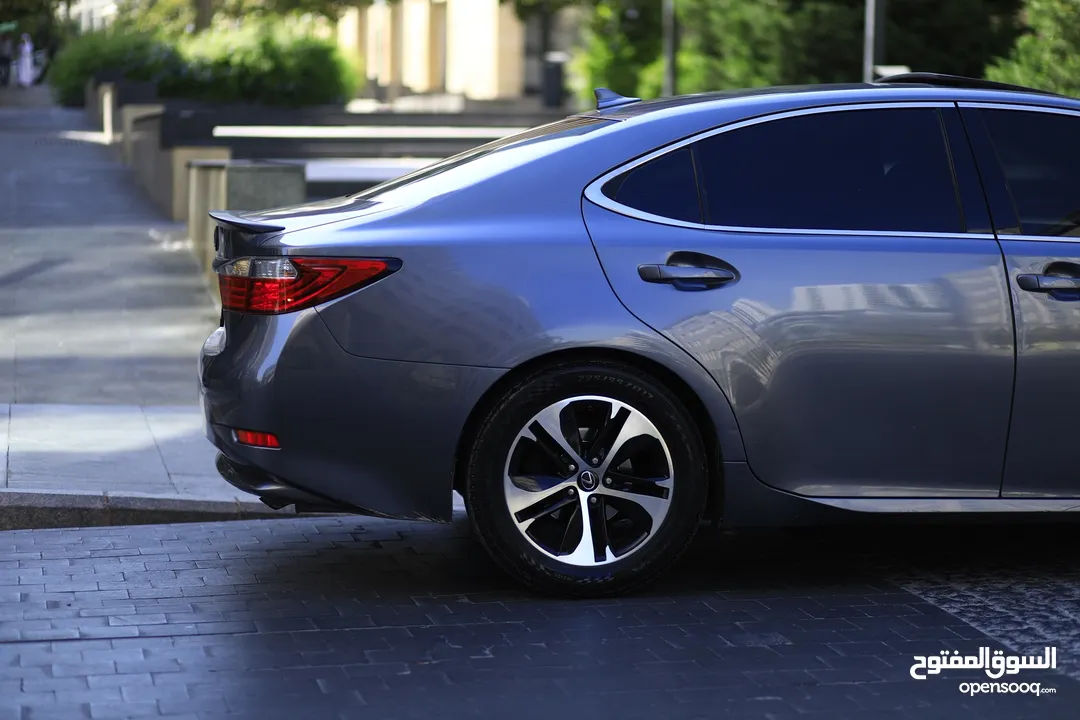 ‏LEXUS ES300H HYBRID لكزس es300h هايبرد  فل كامل فحص كامل