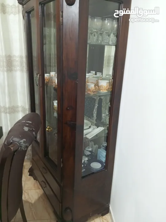 طاوله سفره مع بوفيه صغير
