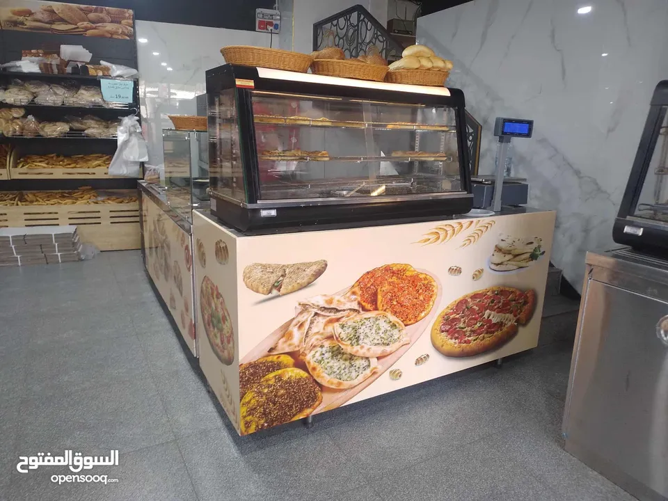 إعلانيون... شريكك في كل ما يخص الإرمات، اللوحات، اليافطات، البوسترات والإعلانات الخارجية