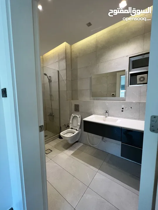 شقة مميزة للإيجار في أجمل مناطق رجم عميش Modern apartment for rent in most desirable area of Ammman