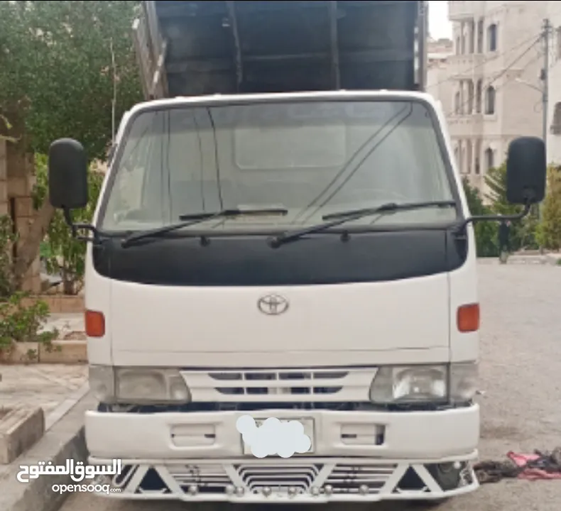 قلاب تويوتا مترين