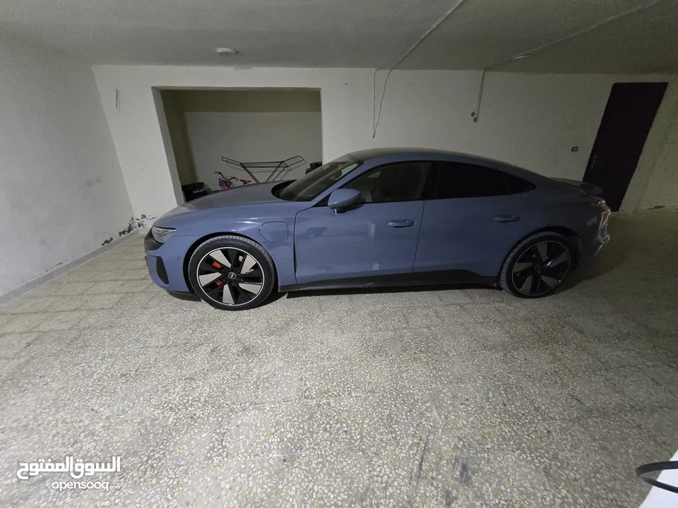 Audi Etron Gt 2022 RS PACKAGE 530 horse power