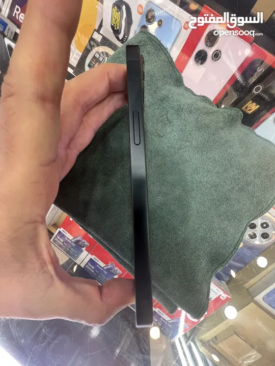 مستعمل بطارية اصلية iPhone 13-128GB التفاصيل داخل الاعلان