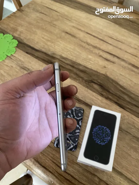 ايفون 6 وايفون 6s للبيع السعر 30 لكل جهاز