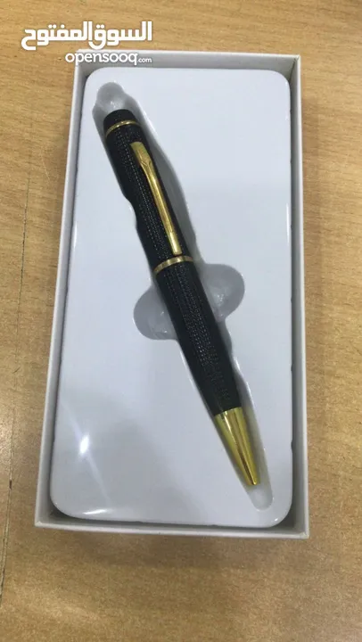 قلم مزود بكاميرا