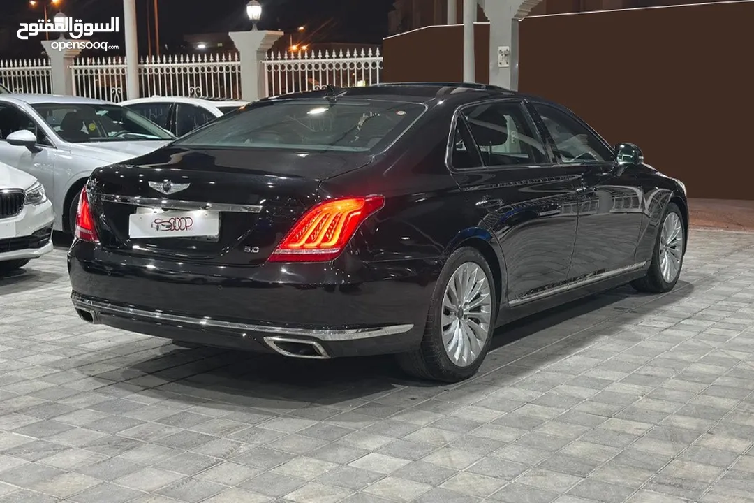 Genesis G90 Royal V8