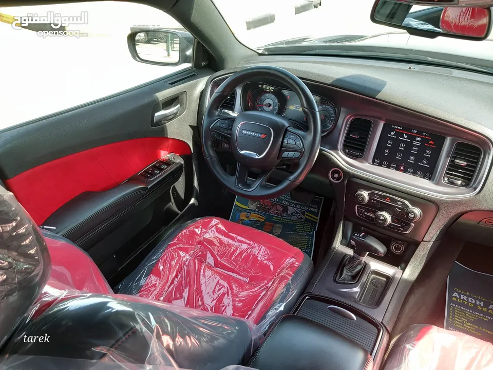 دودج تشارجر 2018 خلبجي V6 بدي كيت كامل SRT  امكانيه التقسيط علبنك