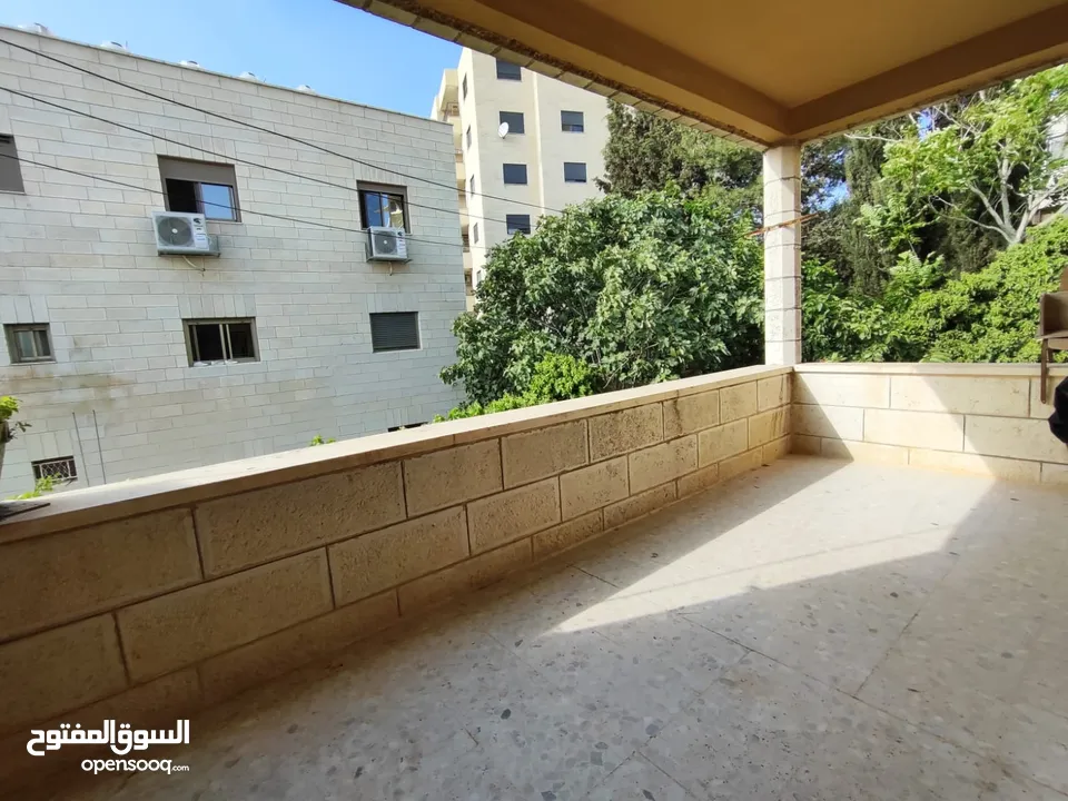 عمارة مستقلة للبيع في بيتونيا – فرصة استثمارية ذهبية بسعر مغري!