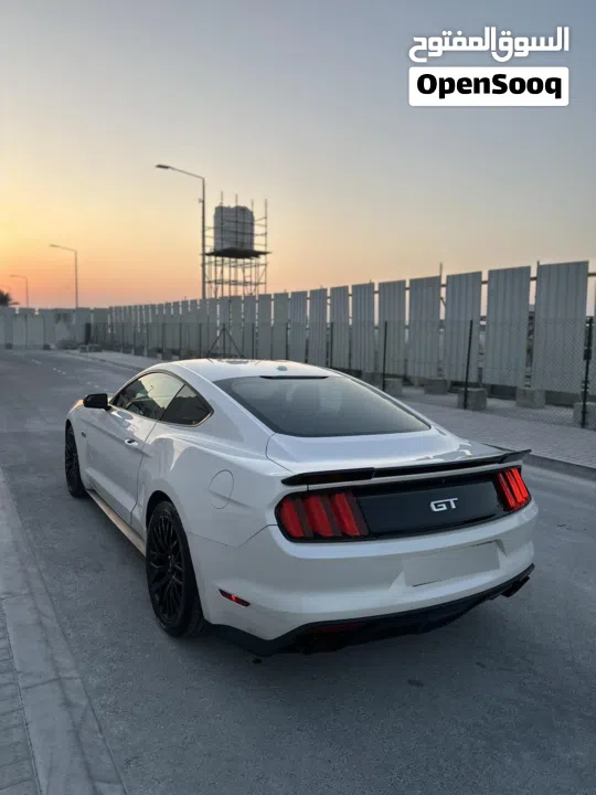 موستغ ((برفومنس بكج))