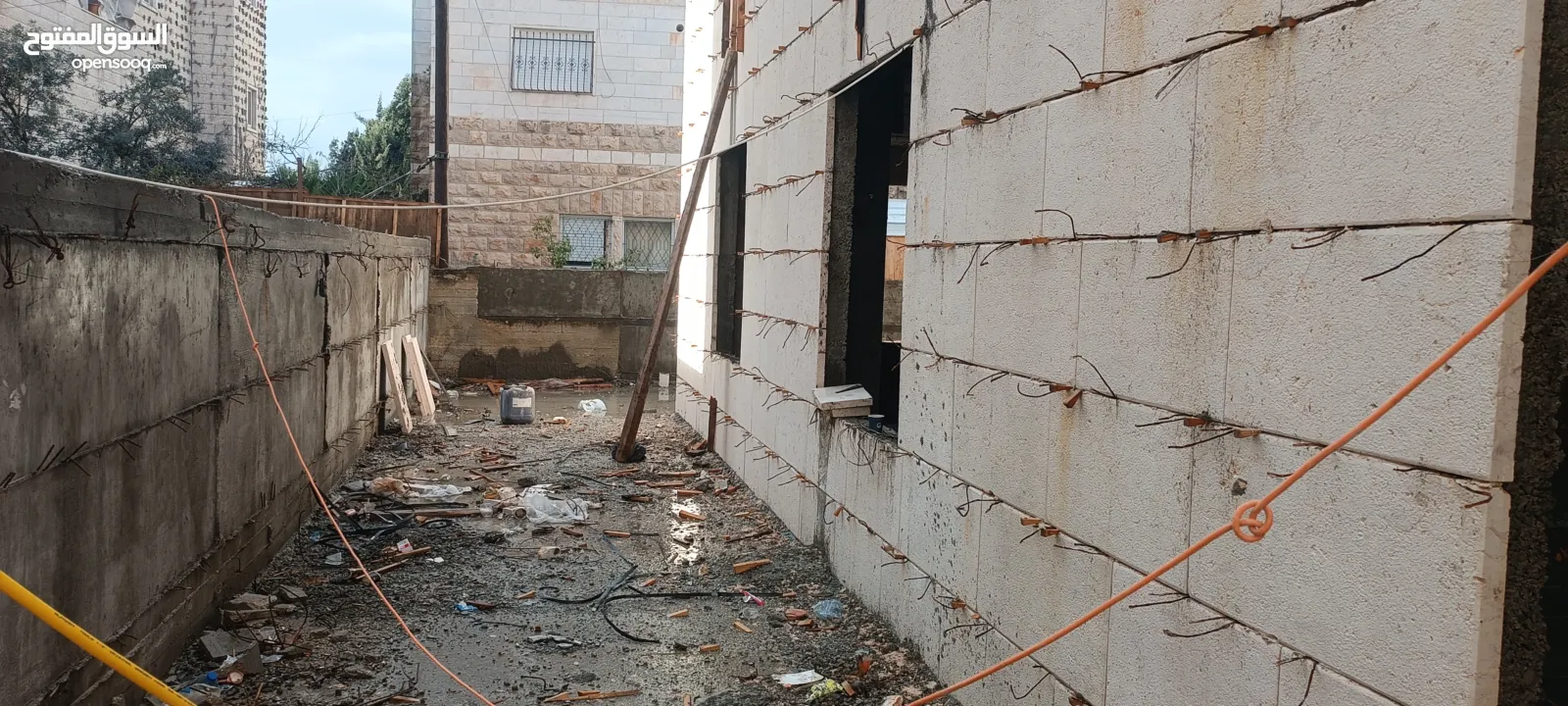 شقة شبه مستقلة