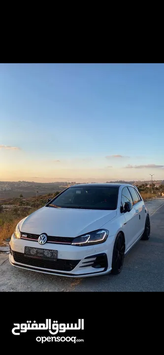 Golf Mk7.5 فللللللللل مع بانوراما بويه شركة