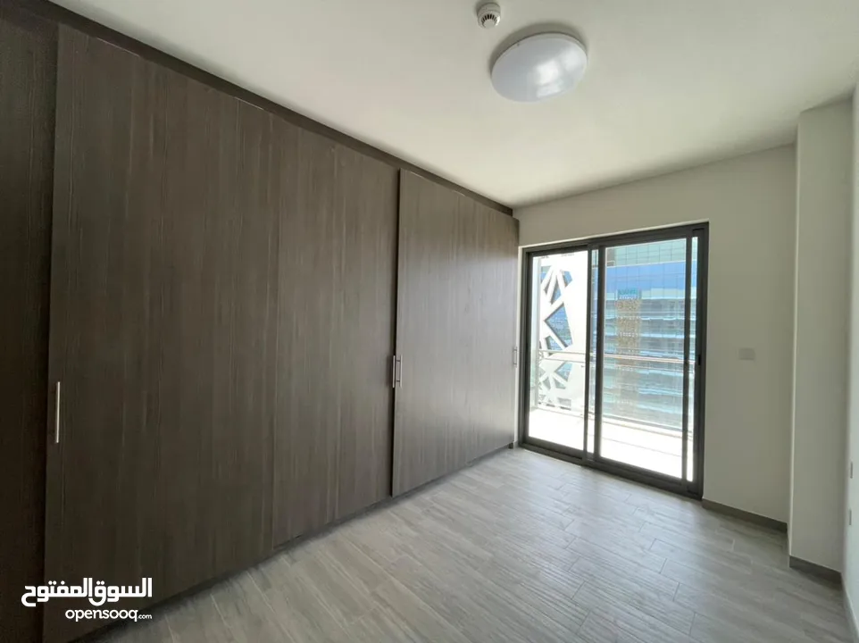 2 BR Luxury Flat with Large Balcony in Muscat Hills