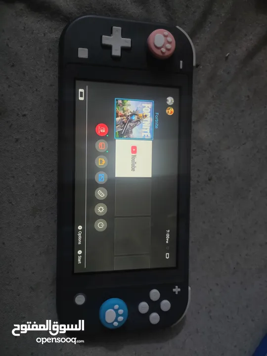 Nintendo switch للبيع