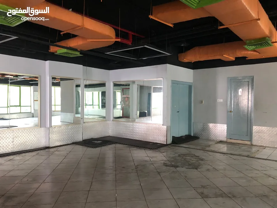 SHOWROOM FOR RENT IN DEIRA