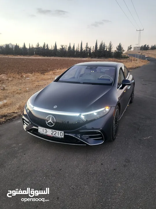 مرسيدس بنز EQS 450 + بحالة الوكالة