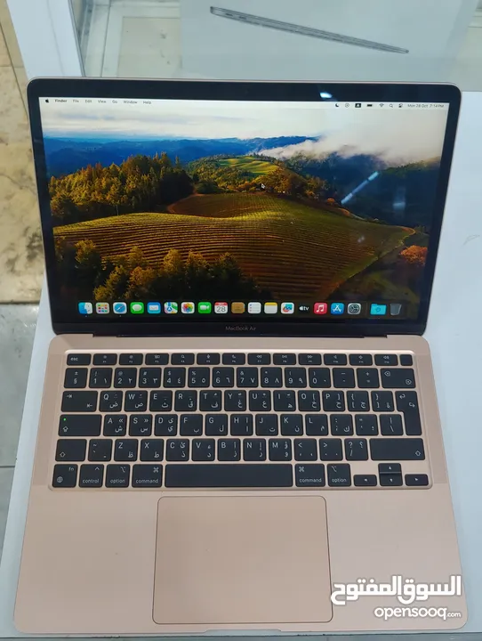 MacBook Air 2020 M1 8GB Ram 256GB SSD Gold لابتوب ابل