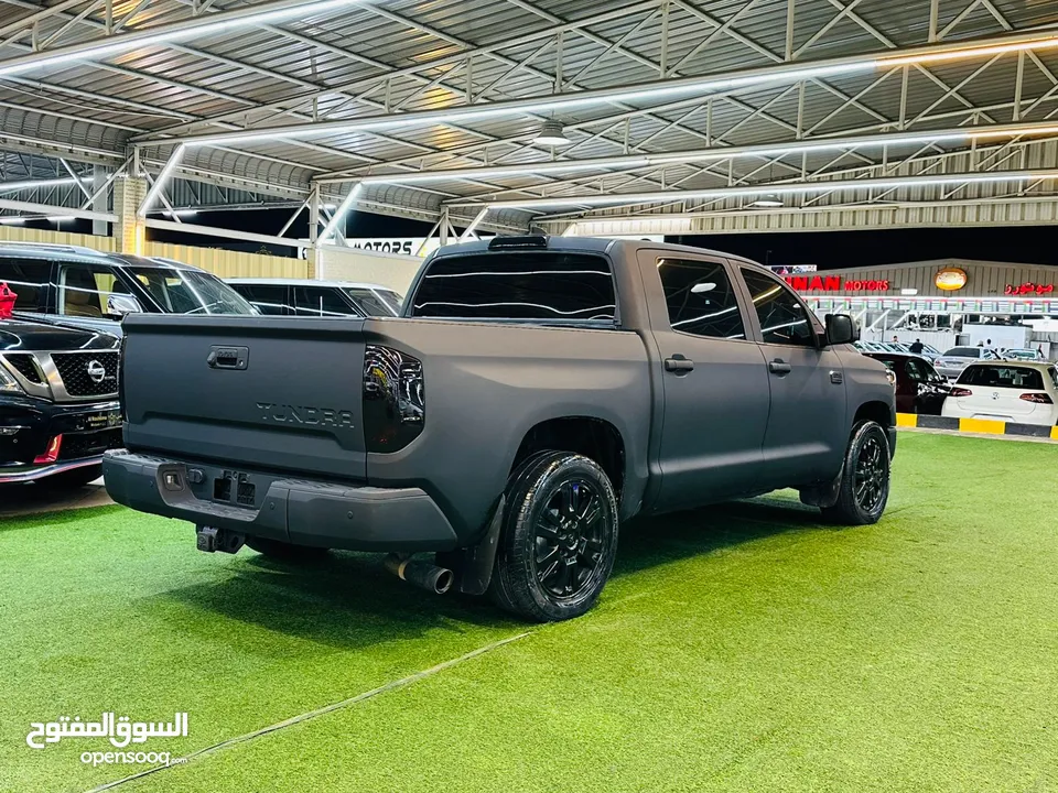 Toyota Tundra 5.7  Model 2020 Full option