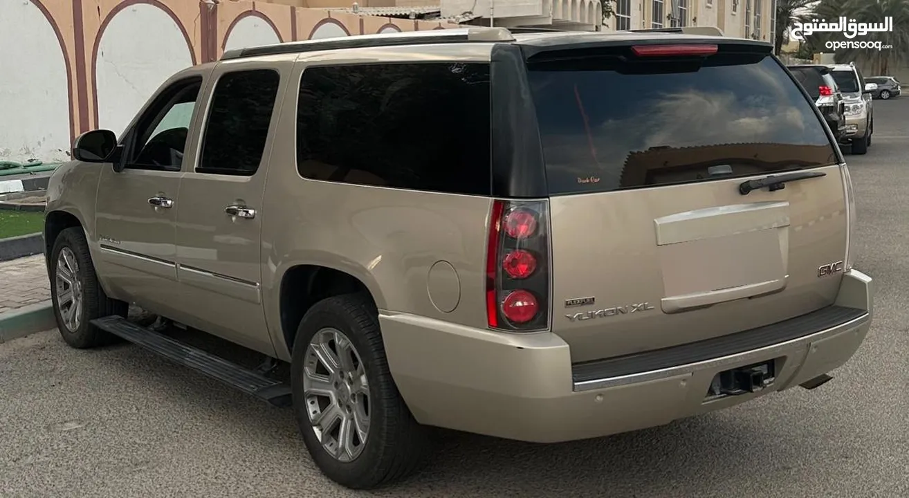 GMC - YUKON - Denali 2009