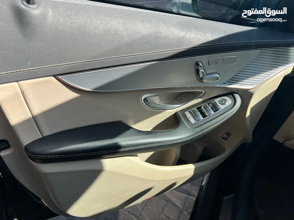 مرسيدس بنز EQC كهربائية بالكامل 2022 Mercedes Benz EQC 350 4MATIC Black Edition