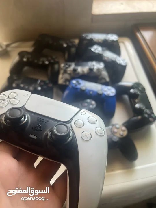 ايادي اصلية  ps4 بسعر حرققققق بحالة الجديد عالفحص عالفحصصص  Controller ps4 like new