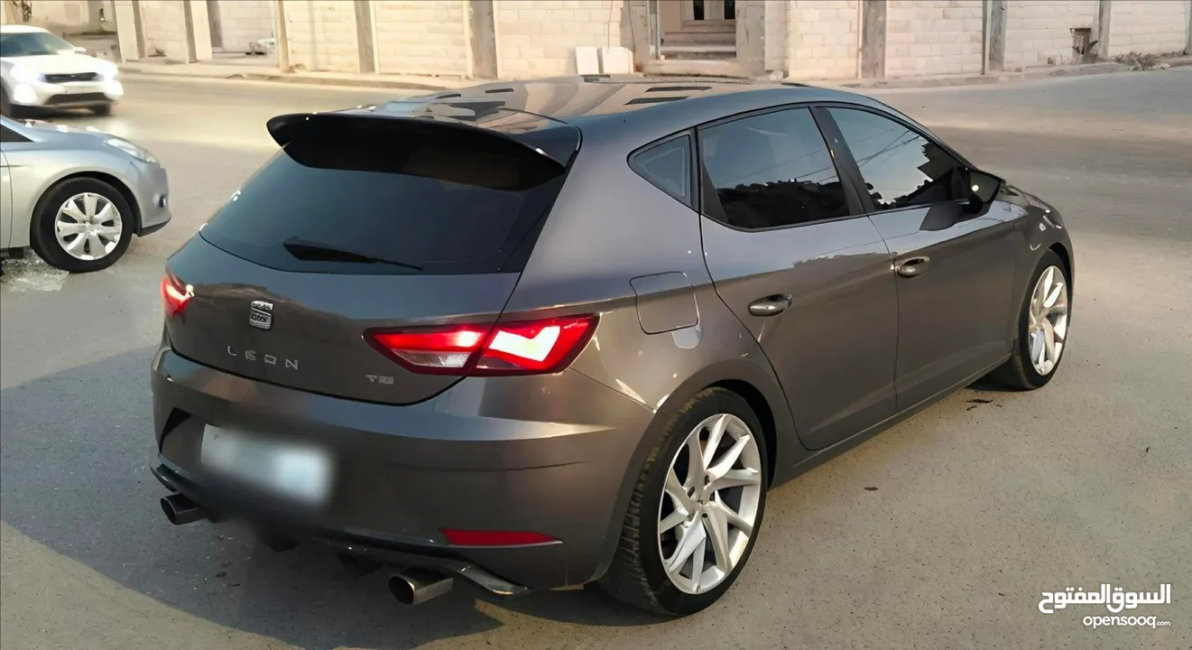 سيت ليون 2018 برايفت نخب سيت ليون1200تيربو جير عادي هاند بريك كهربا حساسات خلفيه
