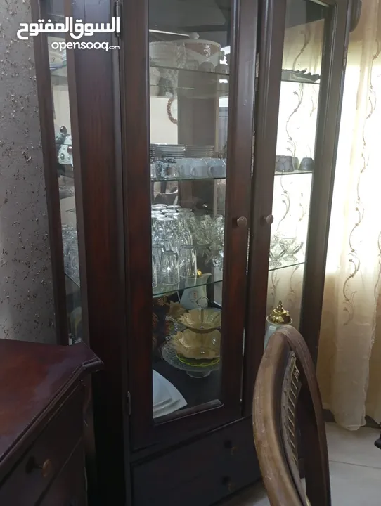 غرفة سفرة فاخره استخدام بسيط جدا