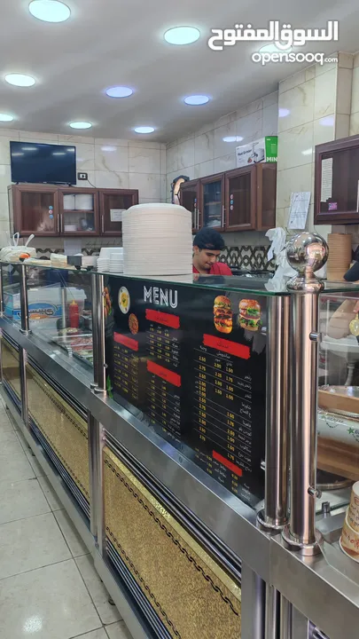 مطعم  شعبي فلافل للبيع