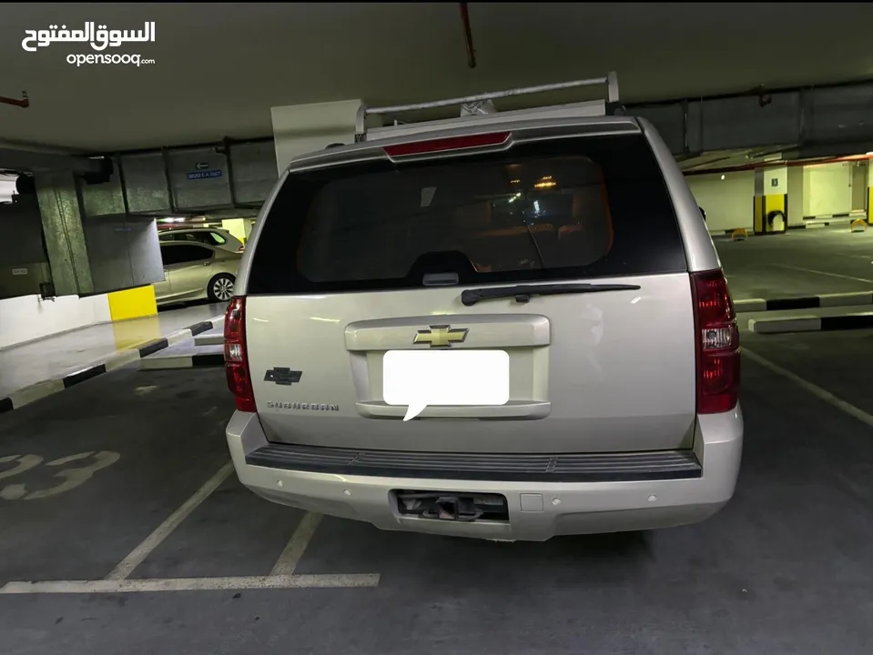 للبيع شفروليه سوبربان LTZ ذهبي موديل 2007 For sale Chevrolet Suburban LTZ gold model 2007