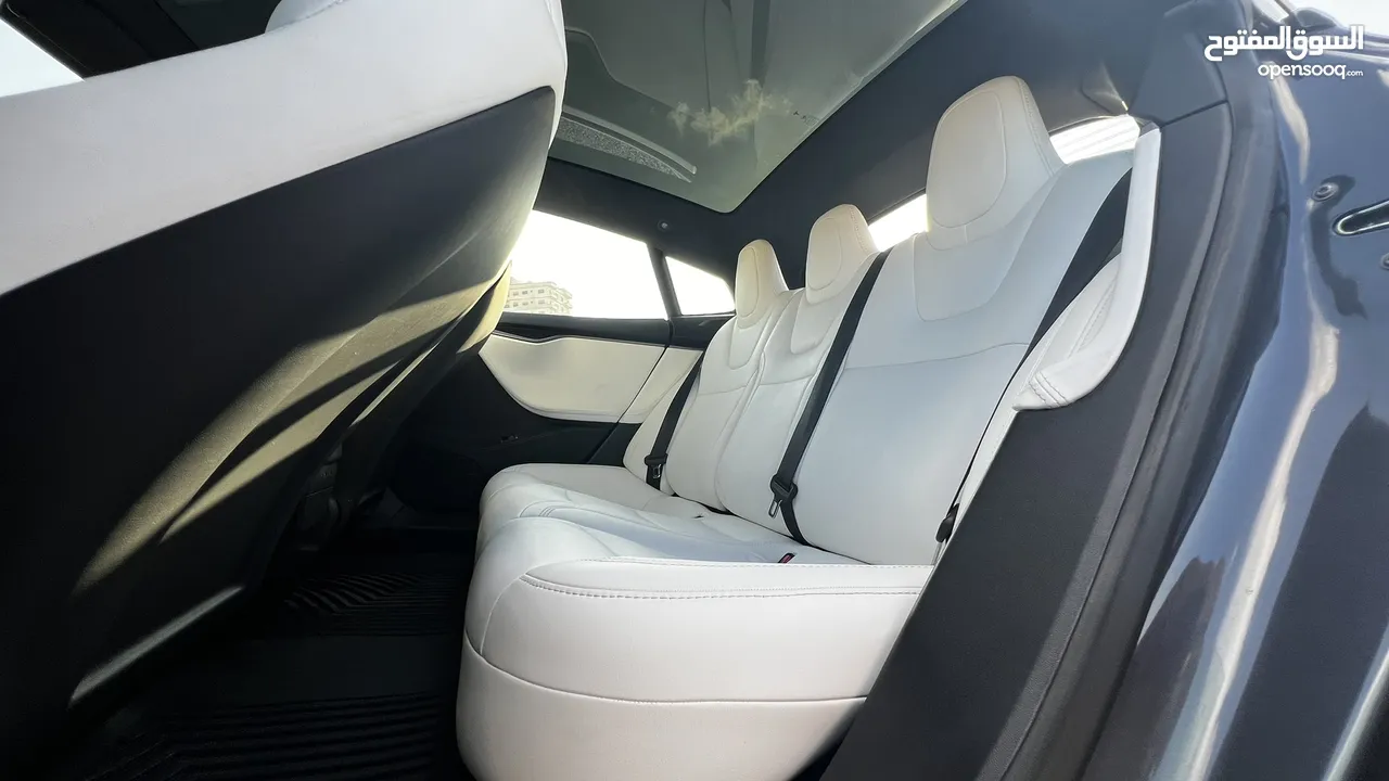 Tesla Model S 2021 Long range Plus