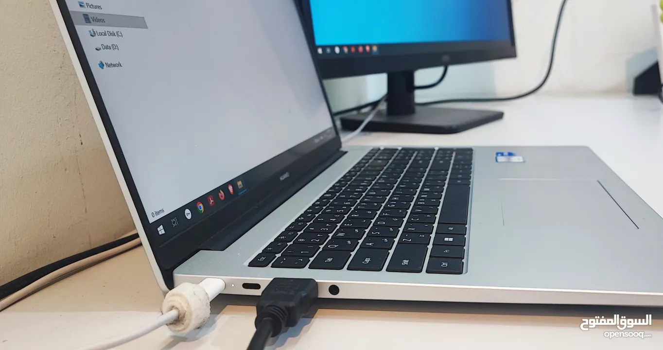 HUAWEI MateBook D16