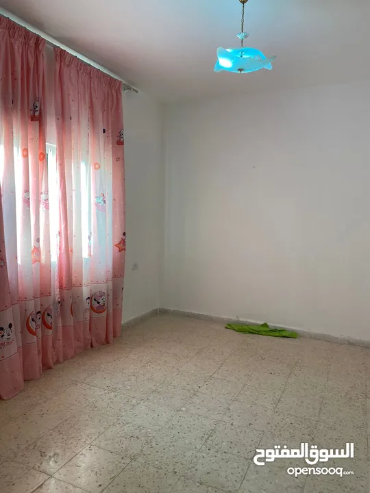 منزل مستقل في السلط المغاريب