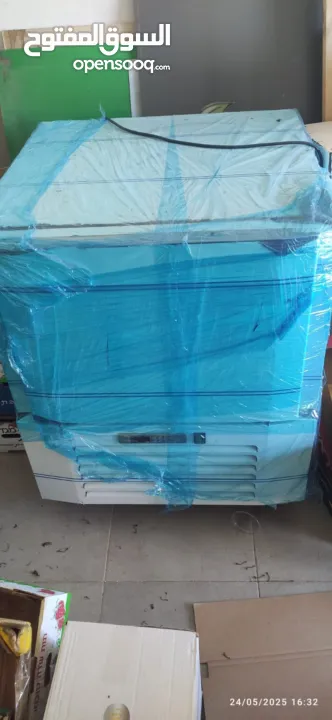 شوك فريز مستعمل 6 شهور و ماكينه صناعة بوظة صينية مستعملة سنة واحدة