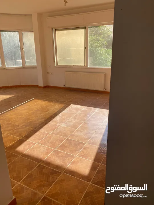 شقه 320 م طابقيه في الرابيه ، 320 sqm floor apartment in Rabieh