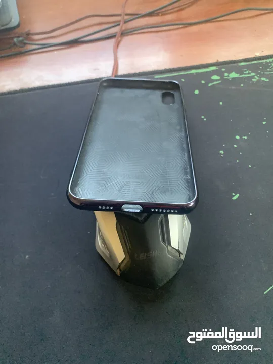 ‏كفرات iPhone XS Max
