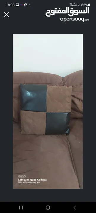 L shaped corner sofa with 2 cushions