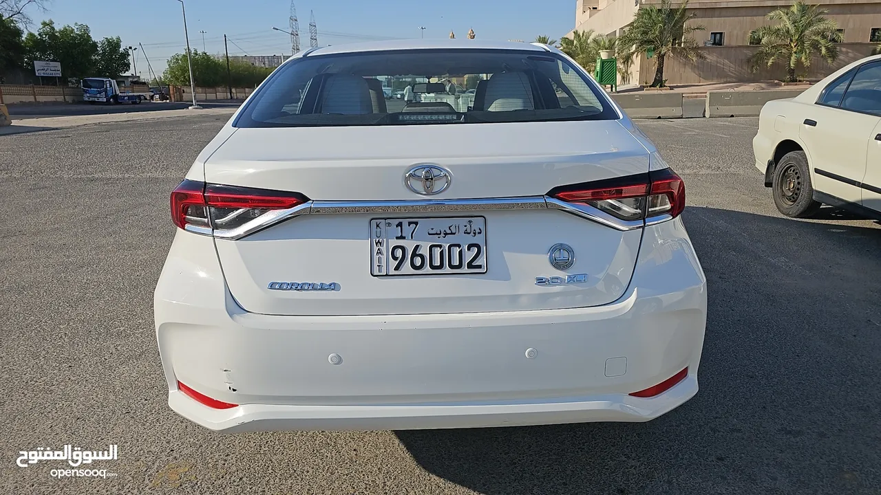 Toyota  corolla  2020 model  2ltr four cylinder. low mileage 22000kms  .