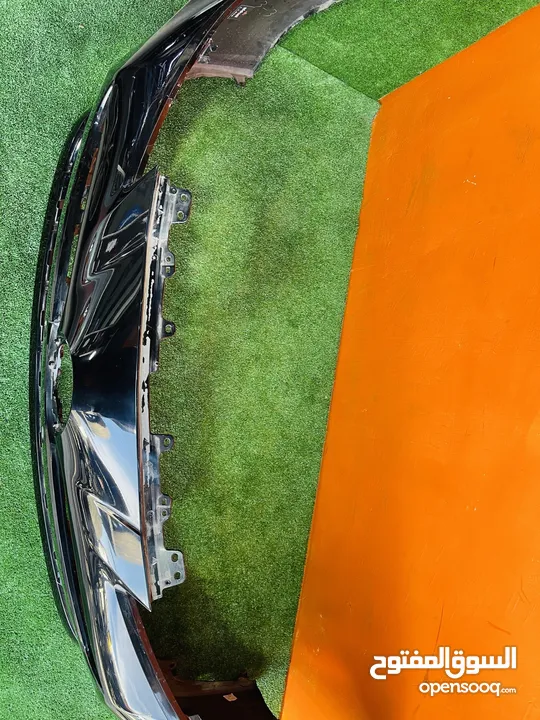 طمبون امامي مستعمل  تويوتا بريوس2019-21 Toyota Prius 2019/2022 اصلي مستعمل ياباني لون اسود لؤلؤي