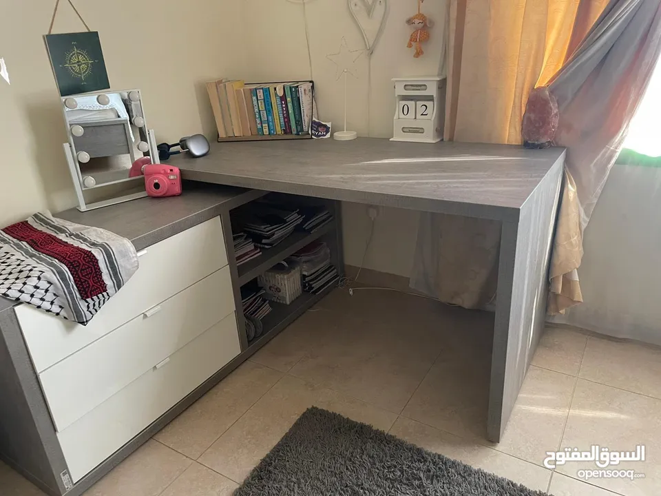 Sofas, single bed, desks & tv for sale