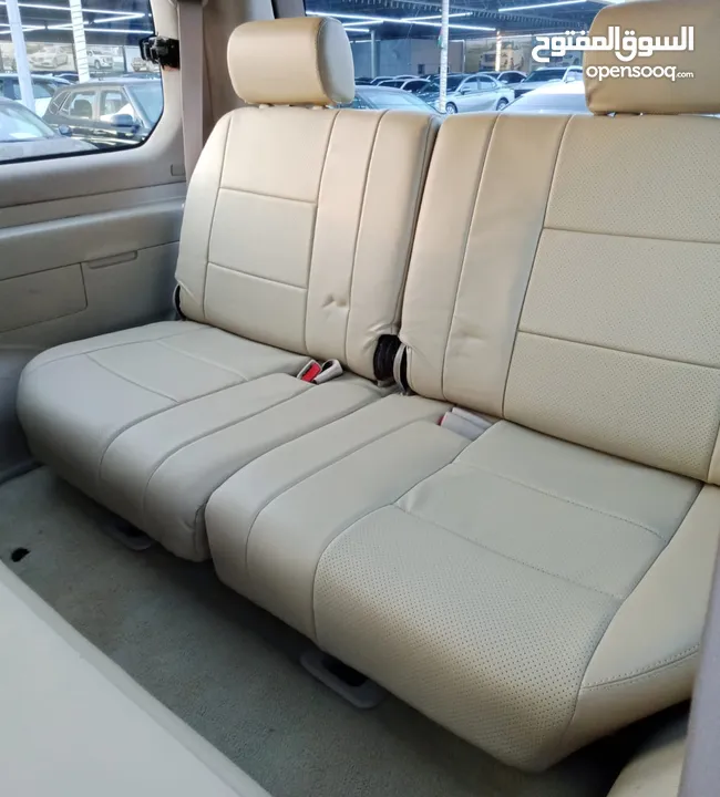 Lexus LX470 V8 4.7L Full Option Model 2005